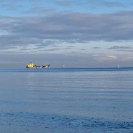 ホームステイ Baltic ソポト